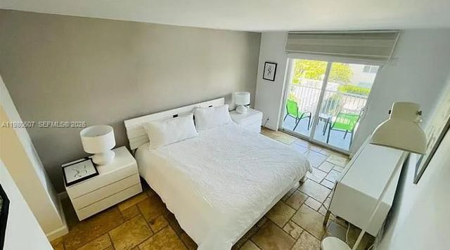 240 Galen Dr 314, Key Biscayne, FL 33149