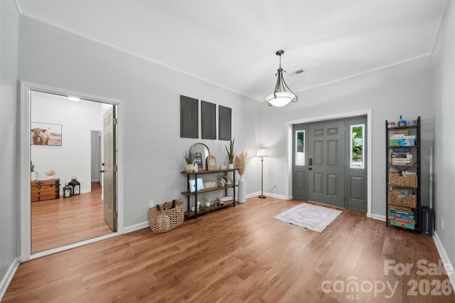 1857 Creekside Place, Lenoir, NC 28645