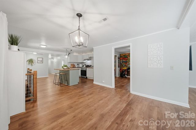1857 Creekside Place, Lenoir, NC 28645
