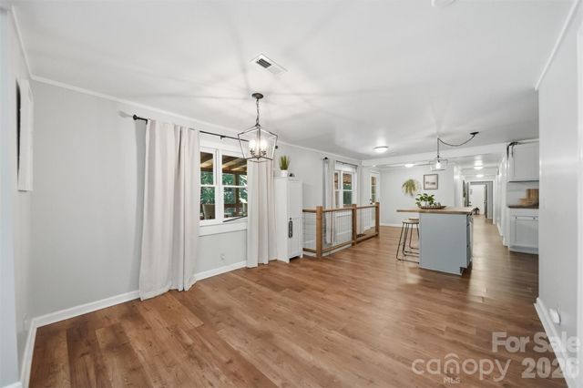 1857 Creekside Place, Lenoir, NC 28645