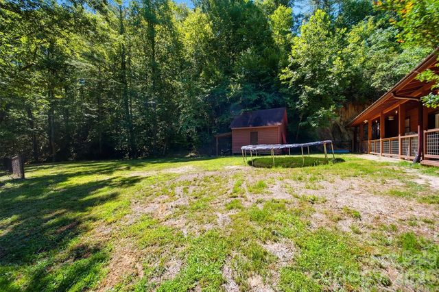 1857 Creekside Place, Lenoir, NC 28645