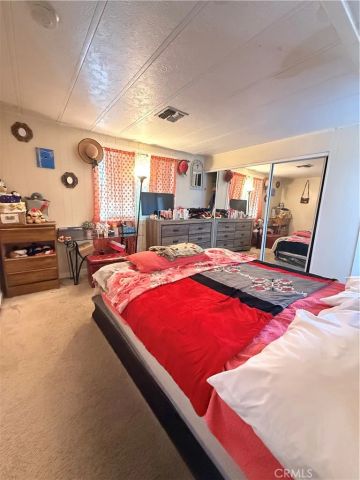 2640 W Rialto 33, San Bernardino, CA 92410