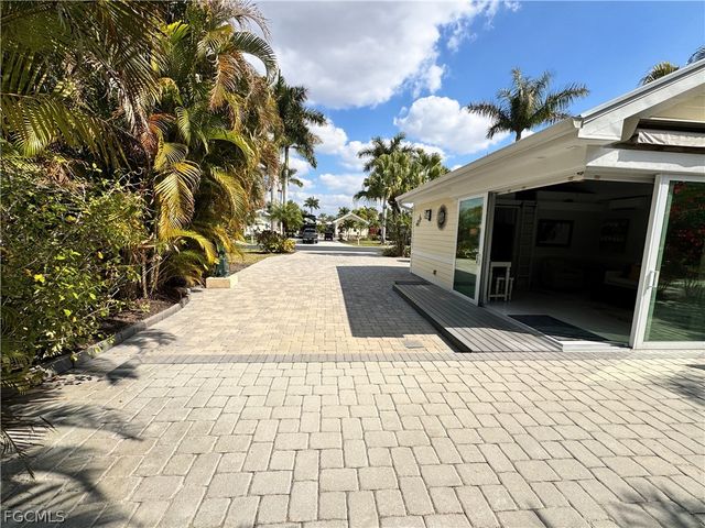 Lot 61 3107 E Riverbend Resort BLVD, Labelle, FL 33935