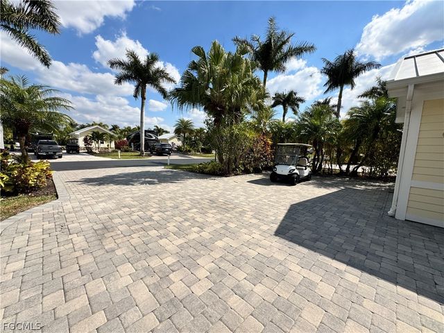 Lot 61 3107 E Riverbend Resort BLVD, Labelle, FL 33935