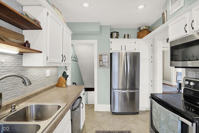 8432 E 56th Street, Indianapolis, IN 46216