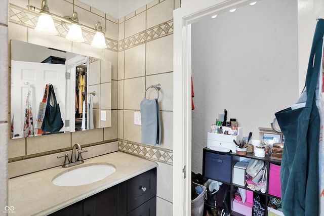 8432 E 56th Street, Indianapolis, IN 46216