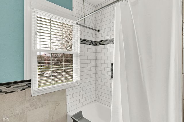 8432 E 56th Street, Indianapolis, IN 46216