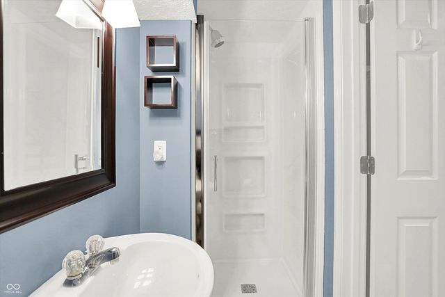 8432 E 56th Street, Indianapolis, IN 46216