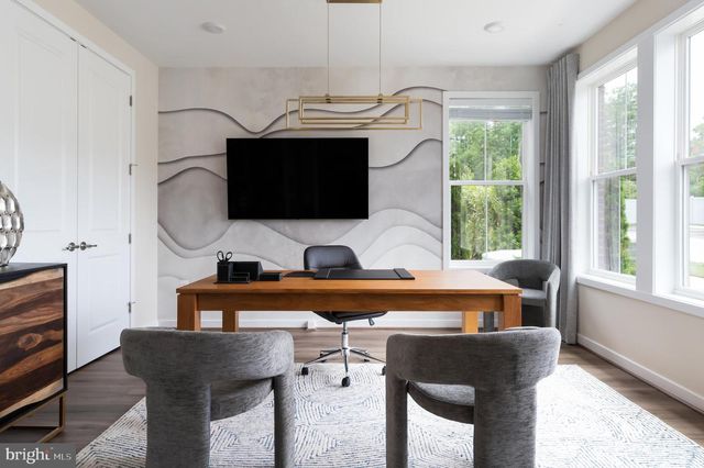 6239 CROSSWIND DR, Rockville, MD 20852