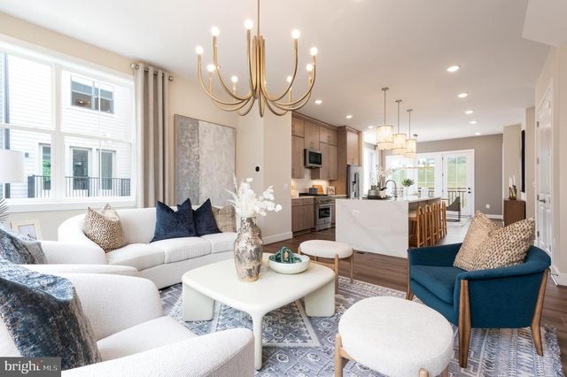 6239 CROSSWIND DR, Rockville, MD 20852