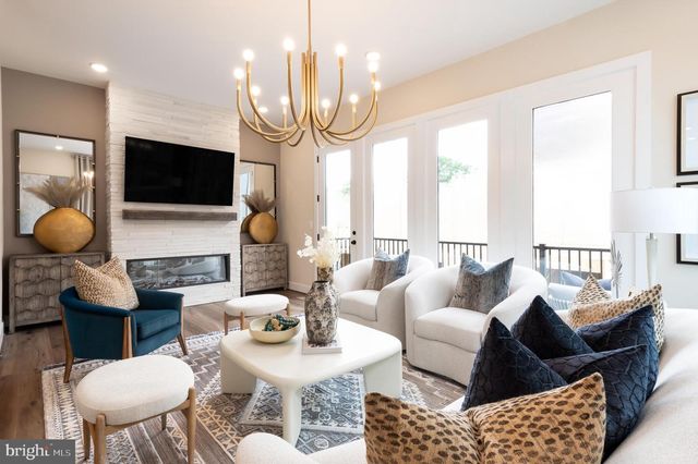 6239 CROSSWIND DR, Rockville, MD 20852