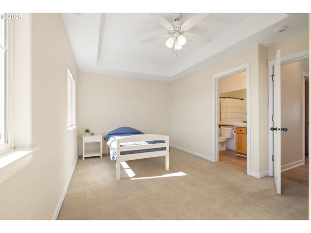 2514 Nw 3RD Ter, Gresham, OR 97030