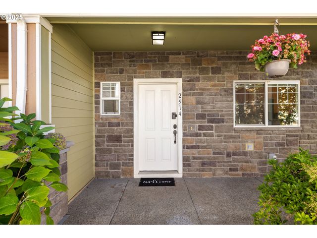 2514 Nw 3RD Ter, Gresham, OR 97030