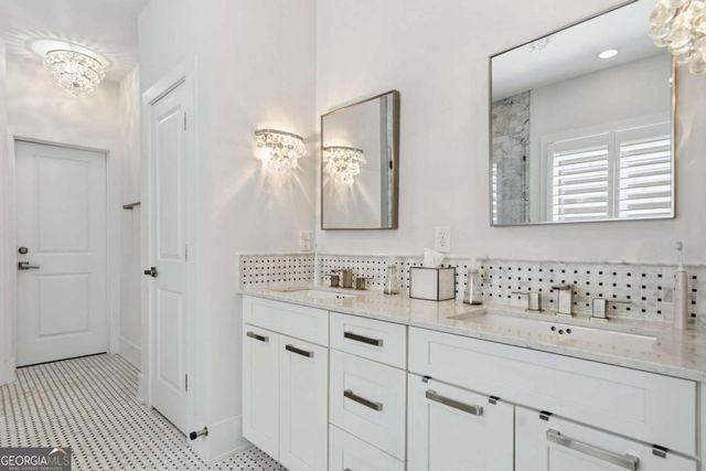 447 Alderwood Street, Atlanta, GA 30328