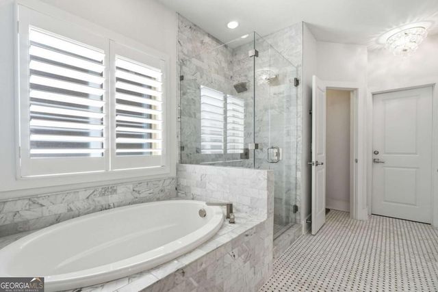 447 Alderwood Street, Atlanta, GA 30328