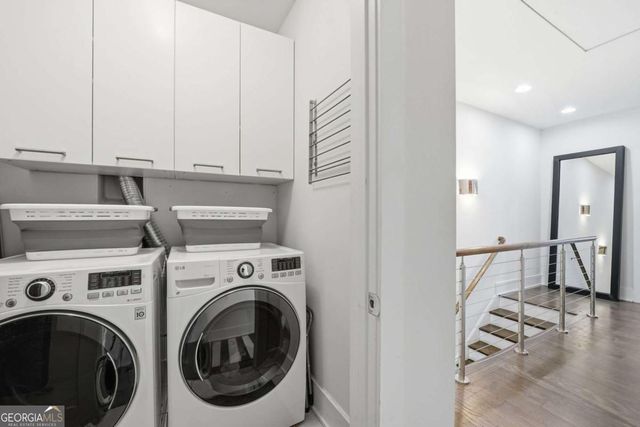 447 Alderwood Street, Atlanta, GA 30328