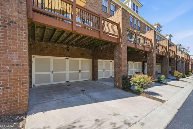 447 Alderwood Street, Atlanta, GA 30328