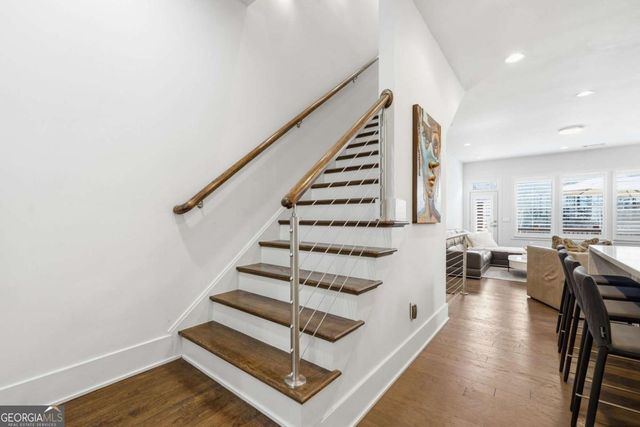 447 Alderwood Street, Atlanta, GA 30328