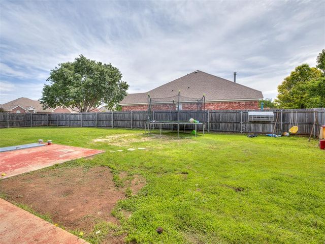 15820 Breccia Road, Moore, OK 73170