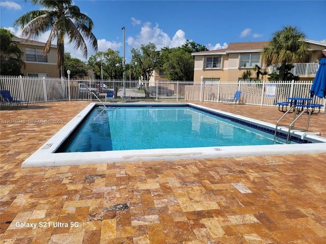 4440 NW 79th Avenue 2G, Doral, FL 33166