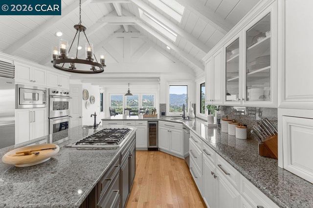 136 Tracy Ln, Alamo, CA 94507