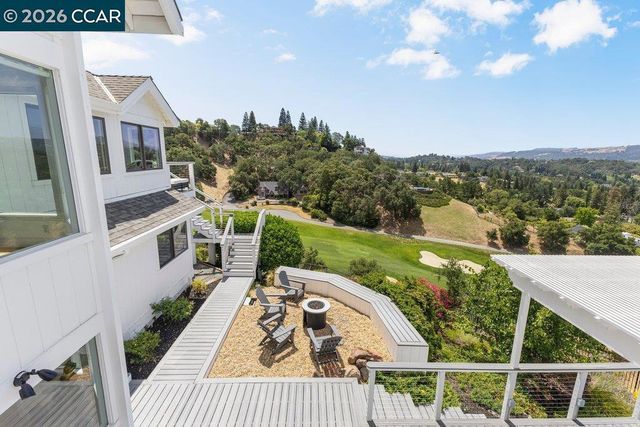 136 Tracy Ln, Alamo, CA 94507