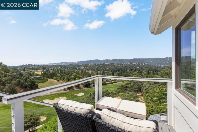 136 Tracy Ln, Alamo, CA 94507