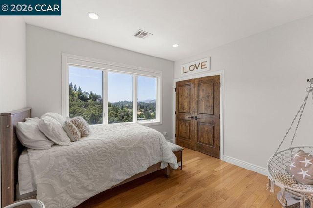 136 Tracy Ln, Alamo, CA 94507