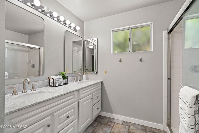 63889 E Orangewood Lane, Tucson, AZ 85739