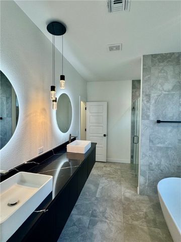 4113 Midlands St, Corpus Christi, TX 78414