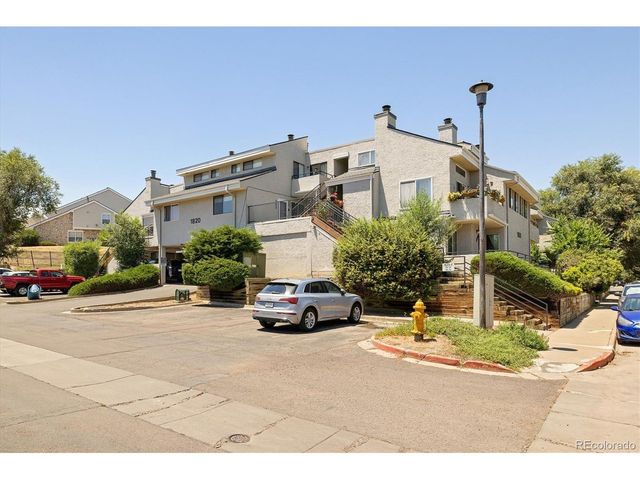 1820 Newland Ct 204, Lakewood, CO 80214