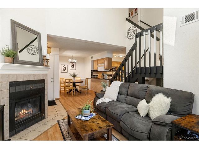 1820 Newland Ct 204, Lakewood, CO 80214