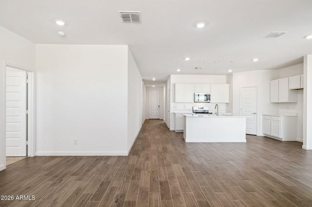 26232 W NANCY Lane, Buckeye, AZ 85326