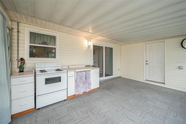 7040 TAMARIND DRIVE, Lake Wales, FL 33898