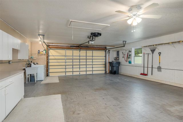 7040 TAMARIND DRIVE, Lake Wales, FL 33898