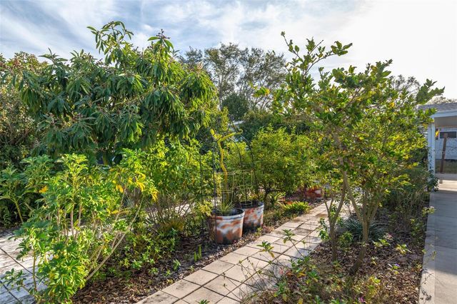 7040 TAMARIND DRIVE, Lake Wales, FL 33898