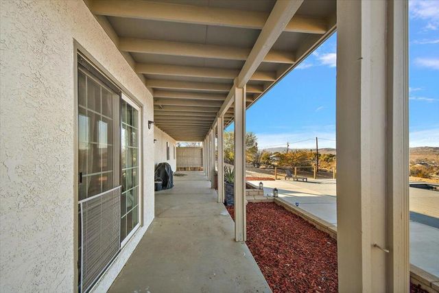 61746 Crest Cir Drive, Joshua Tree, CA 92252