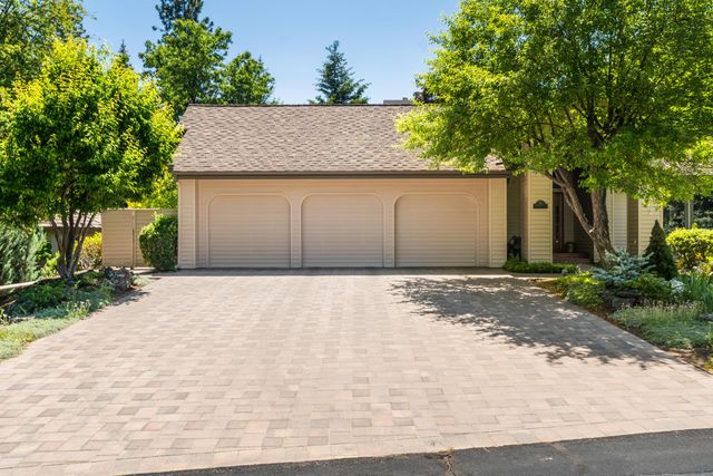 20465 Powder Mountain Court, Bend, OR 97702