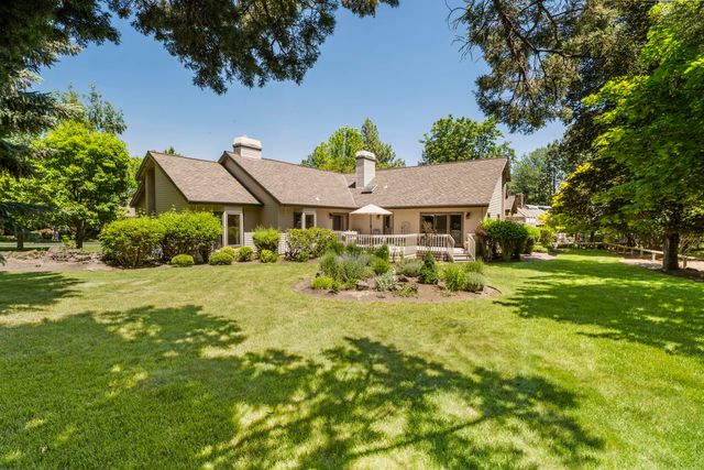 20465 Powder Mountain Court, Bend, OR 97702