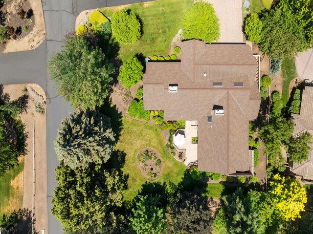 20465 Powder Mountain Court, Bend, OR 97702