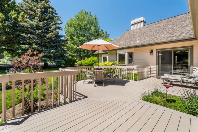 20465 Powder Mountain Court, Bend, OR 97702