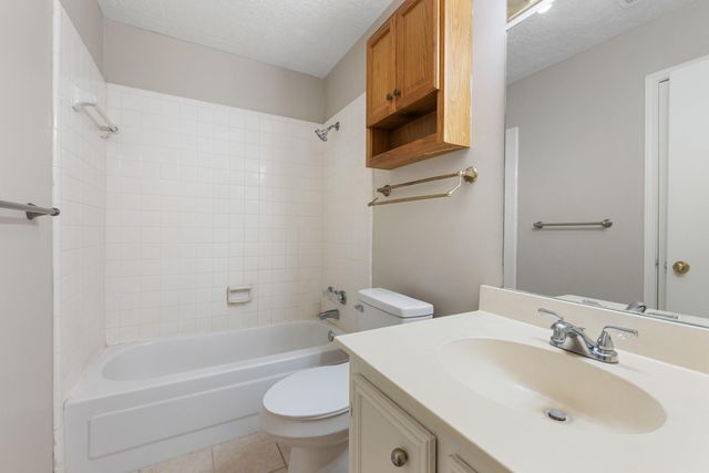 4611 Harrow Court, Bryan, TX 77802