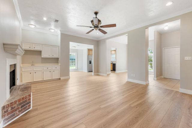 4611 Harrow Court, Bryan, TX 77802