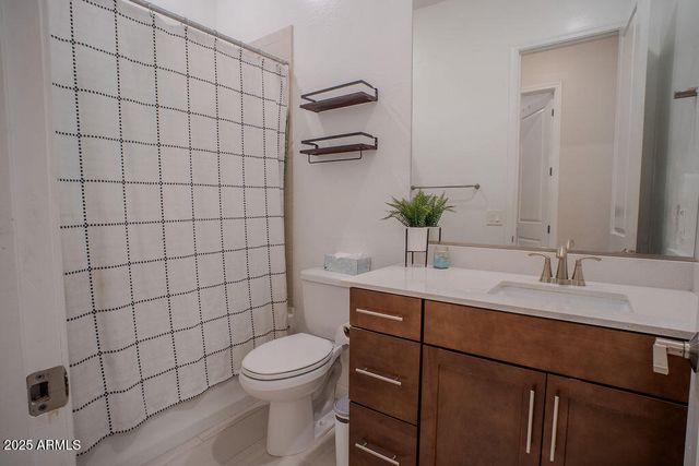 16979 W ALAMEDA Road, Surprise, AZ 85387