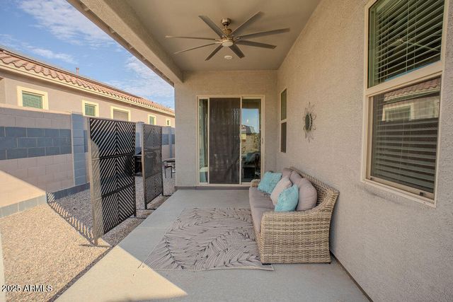 16979 W ALAMEDA Road, Surprise, AZ 85387