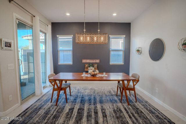 16979 W ALAMEDA Road, Surprise, AZ 85387