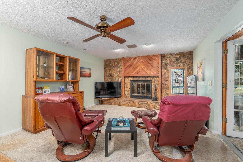 Image 30 of property listing at 8707 SW 88TH COURT ROAD K, Ocala, FL 34481