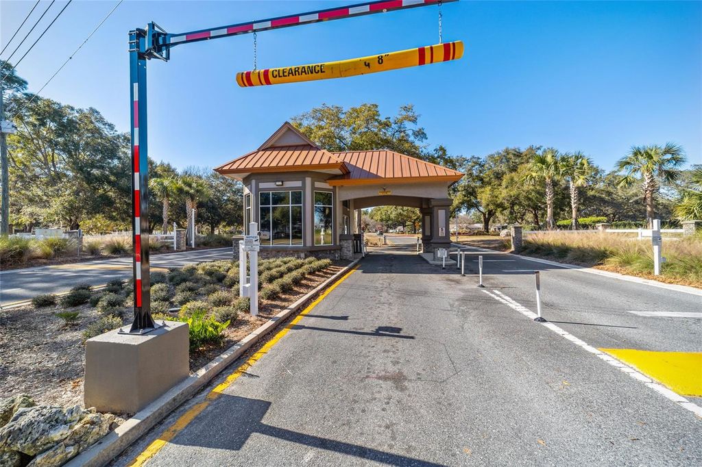 Image 92 of property listing at 8707 SW 88TH COURT ROAD K, Ocala, FL 34481