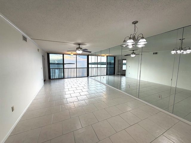 4620 BAY BOULEVARD 1122, Port Richey, FL 34668
