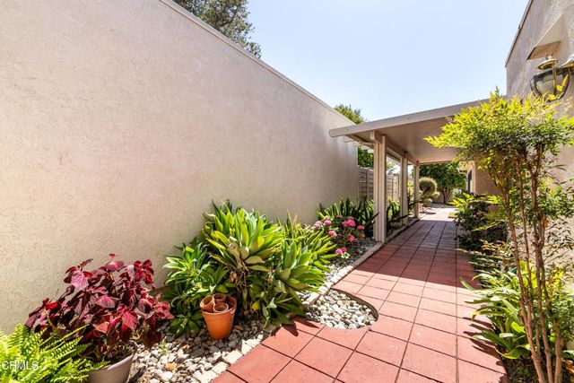 2210 Placita San Dimas, Camarillo, CA 93010